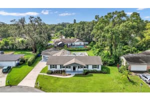 1807 STERLING DRIVE, LAKELAND, FL 33813 Sold 11/13/25