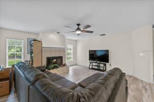 2220 PROVIDENCE ROAD, LAKELAND, FL 33805 Sold 12/23/25