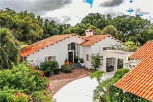 421 Lone Palm Dr, LAKELAND