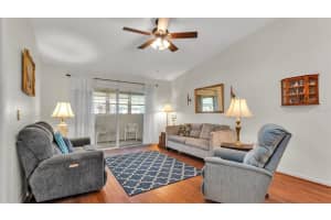 1504 OAKVIEW CIRCLE, WINTER HAVEN, FL 33880 - MLS#MFRL4955973