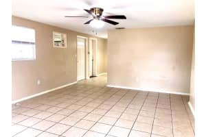 1725 BELLGROVE STREET, LAKELAND, FL 33805 - MLS#MFRL4955977