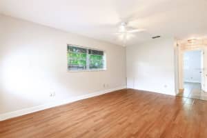 2602 SUNSHINE DRIVE, LAKELAND, FL 33801 - MLS#MFRL4956003