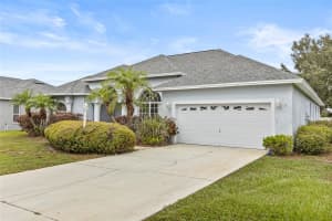 402 TERRANOVA STREET, WINTER HAVEN, FL 33884 - MLS#MFRL4956005
