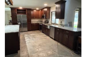 4003 SUGAR CREEK LANE, LAKELAND, FL 33811 Sold 11/26/25