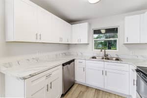 895 1ST STREET, WINTER HAVEN, FL 33881 - MLS#MFRL4956021