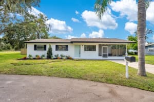 4702 MELODY LANE, LAKELAND, FL 33805 - MLS#MFRL4956029