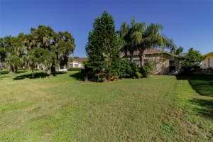 4435 FAIRWAY OAKS DR, MULBERRY, FL 33860 - MLS#MFRL4956050