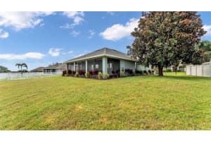 730 COUNTRY WALK COVE, EAGLE LAKE, FL 33839 - MLS#MFRL4956052