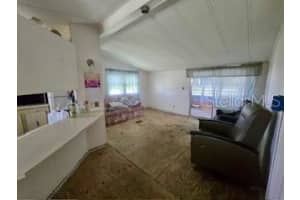 9 CENTURY BOULEVARD, AVON PARK, FL 33825 Sold 10/28/25