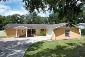 4360 Old Colony Rd, MULBERRY