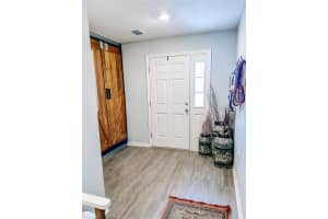 105 FOXTAIL LOOP, DAVENPORT, FL 33837 - MLS#MFRL4956125