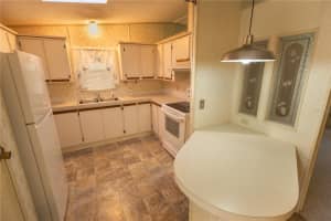 3533 SUTTON HILLS DRIVE, LAKELAND, FL 33810 - MLS#MFRL4956173