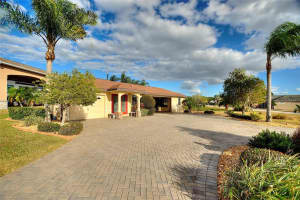 561 MEANDERING WAY, POLK CITY, FL 33868 - MLS#MFRL4956178