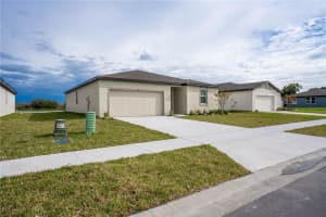 1611 BARK RIDGE DRIVE, AUBURNDALE, FL 33823 - MLS#MFRL4956188