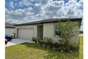 1611 BARK RIDGE DRIVE, AUBURNDALE, FL 33823 - MLS#MFRL4956188
