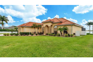272 RUBY LAKE LANE, WINTER HAVEN, FL 33884 - MLS#MFRL4956194