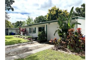 1613 CRYSTAL COURT, LAKELAND, FL 33801 - MLS#MFRL4956230
