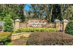 1702 SHERWOOD LAKES BOULEVARD, LAKELAND, FL 33809 - MLS#MFRL4956244