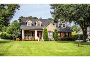 3214 Gardner Oaks Ln, LAKELAND
