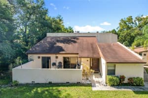 1880 CRYSTAL LAKE DRIVE, LAKELAND, FL 33801 - MLS#MFRL4956272
