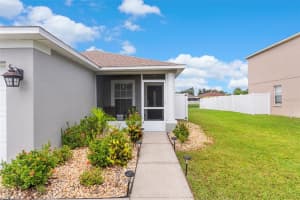 8160 CANTERBURY LAKE BOULEVARD, TAMPA, FL 33619 - MLS#MFRL4956287