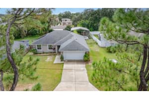 912 AVENUE F NE, WINTER HAVEN, FL 33881 - MLS#MFRL4956304