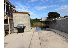 160 LAKEVIEW DRIVE, HAINES CITY, FL 33844 - MLS#MFRL4956360