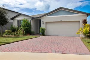 928 CAMBRIDGE DRIVE, WINTER HAVEN, FL 33881 - MLS#MFRL4956372