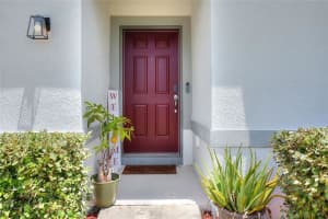 1623 ASPEN AVENUE, DAVENPORT, FL 33837 - MLS#MFRL4956389