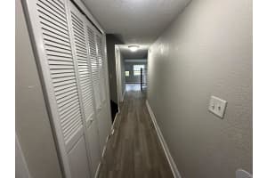 1108 COUNTRY CLUB LANE, LAKELAND, FL 33801 - MLS#MFRL4956390