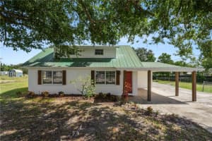 1008 Spirit Lake Rd, WINTER HAVEN