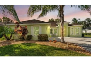 2803 SPRING MEADOW DRIVE, PLANT CITY, FL 33566 - MLS#MFRL4956411