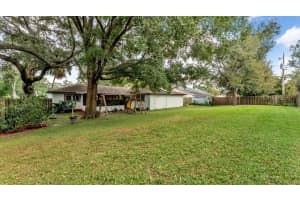 1307 VALLEY HILL DRIVE, LAKELAND, FL 33813 - MLS#MFRL4956419