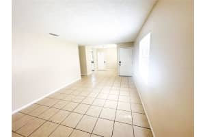 3214 CRYSTAL HILLS LOOP, LAKELAND, FL 33801 - MLS#MFRL4956423