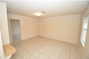 125 DENTON AVENUE, AUBURNDALE, FL 33823 - MLS#MFRL4956432