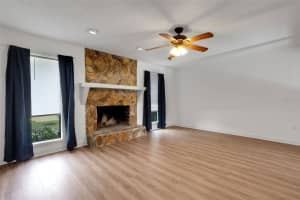 633 WILLOW RUN, LAKELAND, FL 33813 - MLS#MFRL4956446