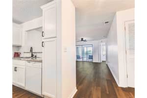 1807 GARDEN LAKE DRIVE, WINTER HAVEN, FL 33884 - MLS#MFRL4956450