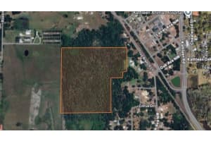 TRAIL OAKS LN, LAKELAND, FL 33810 - MLS#MFRL4956460