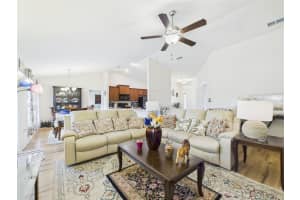 2447 TWIN LAKE VIEW ROAD, WINTER HAVEN, FL 33881 - MLS#MFRL4956477