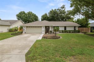 7411 FLORAL CIRCLE, LAKELAND, FL 33810 - MLS#MFRL4956486