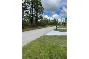 549 VANGUARD AVENUE, LAKE PLACID, FL 33852 - MLS#MFRL4956507