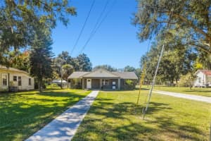 5739 OLD HIGHWAY 37, LAKELAND, FL 33811 - MLS#MFRL4956590