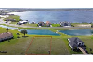 808 WATERFERN TRAIL DRIVE, AUBURNDALE, FL 33823 - MLS#MFRL4956761