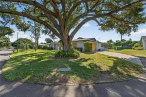 1909 KIMBALL COURT, LAKELAND, FL 33813 - MLS#MFRL4956791