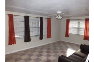 2418 CENTRAL AVENUE, WINTER HAVEN, FL 33880 - MLS#MFRL4956805