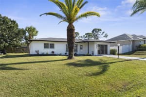 375 BURKE ROAD, VENICE, FL 34293 - MLS#MFRL4956817