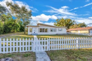 22 Mountain Dr, BABSON PARK 22 Mountain Dr, BABSON PARK