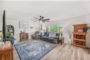 514 KELSEY STREET, LAKELAND, FL 33803 - MLS#MFRL4956872