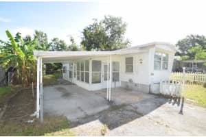 3310 PEACHTREE HILL ROAD, LAKELAND, FL 33801 - MLS#MFRL4956873