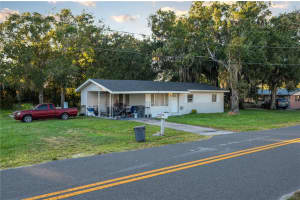 207 MOSS ROAD, AUBURNDALE, FL 33823 Sold 12/05/25